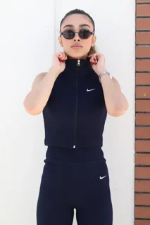 Nike full-zip top and leggings